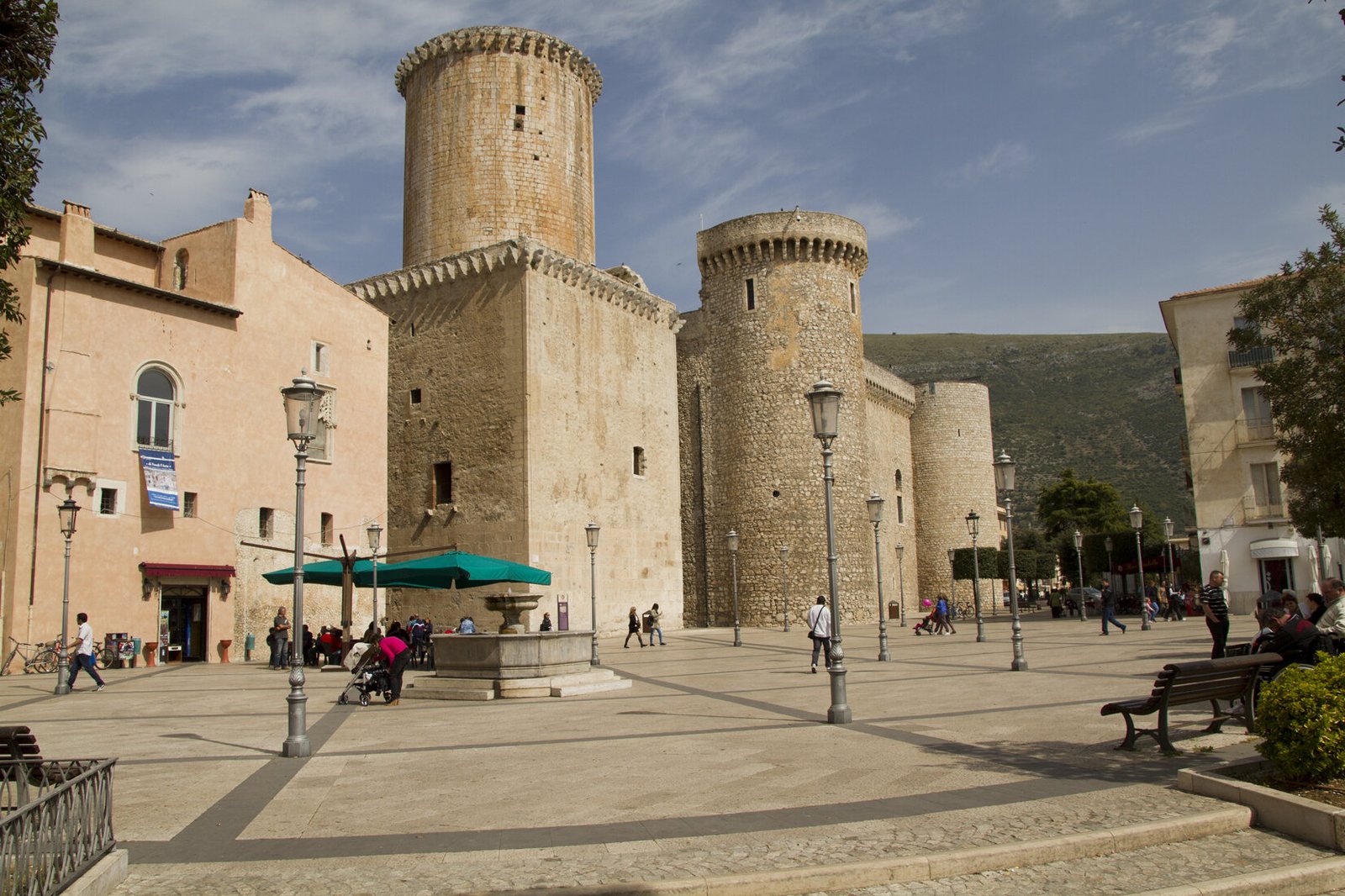 Fondi