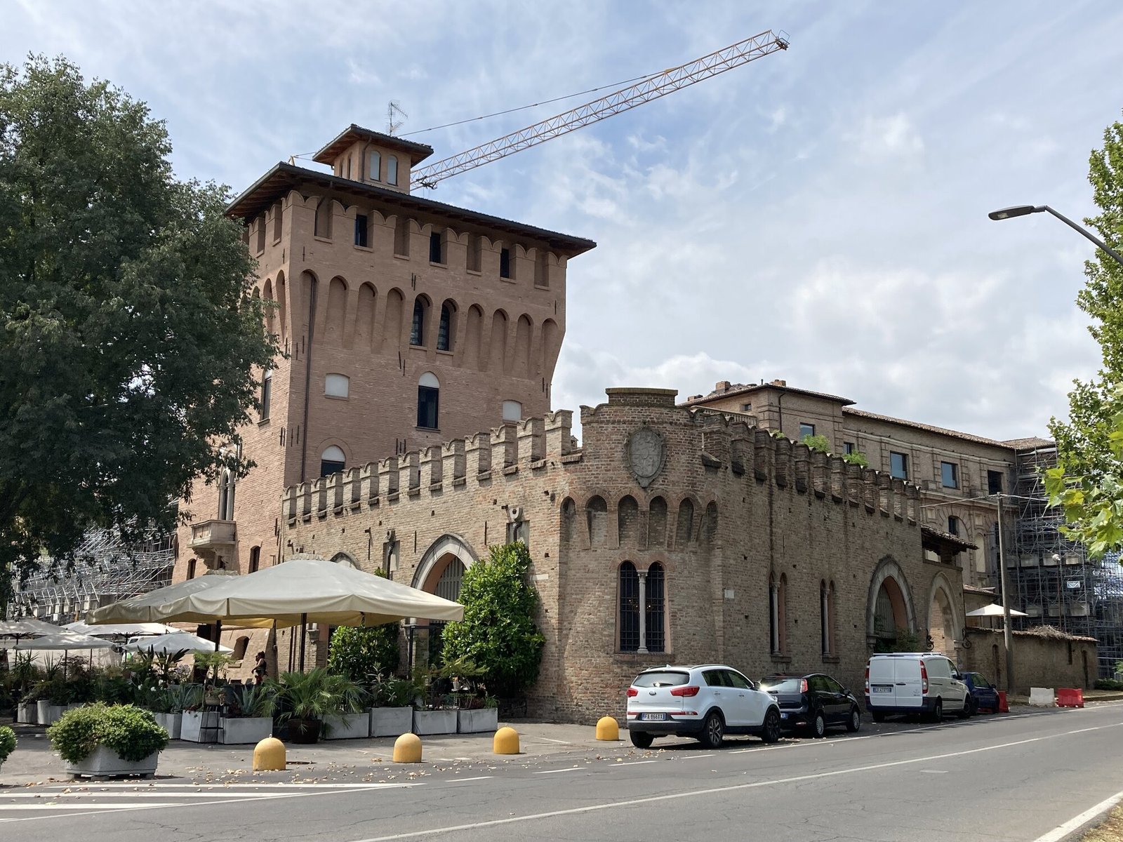 Mirandola