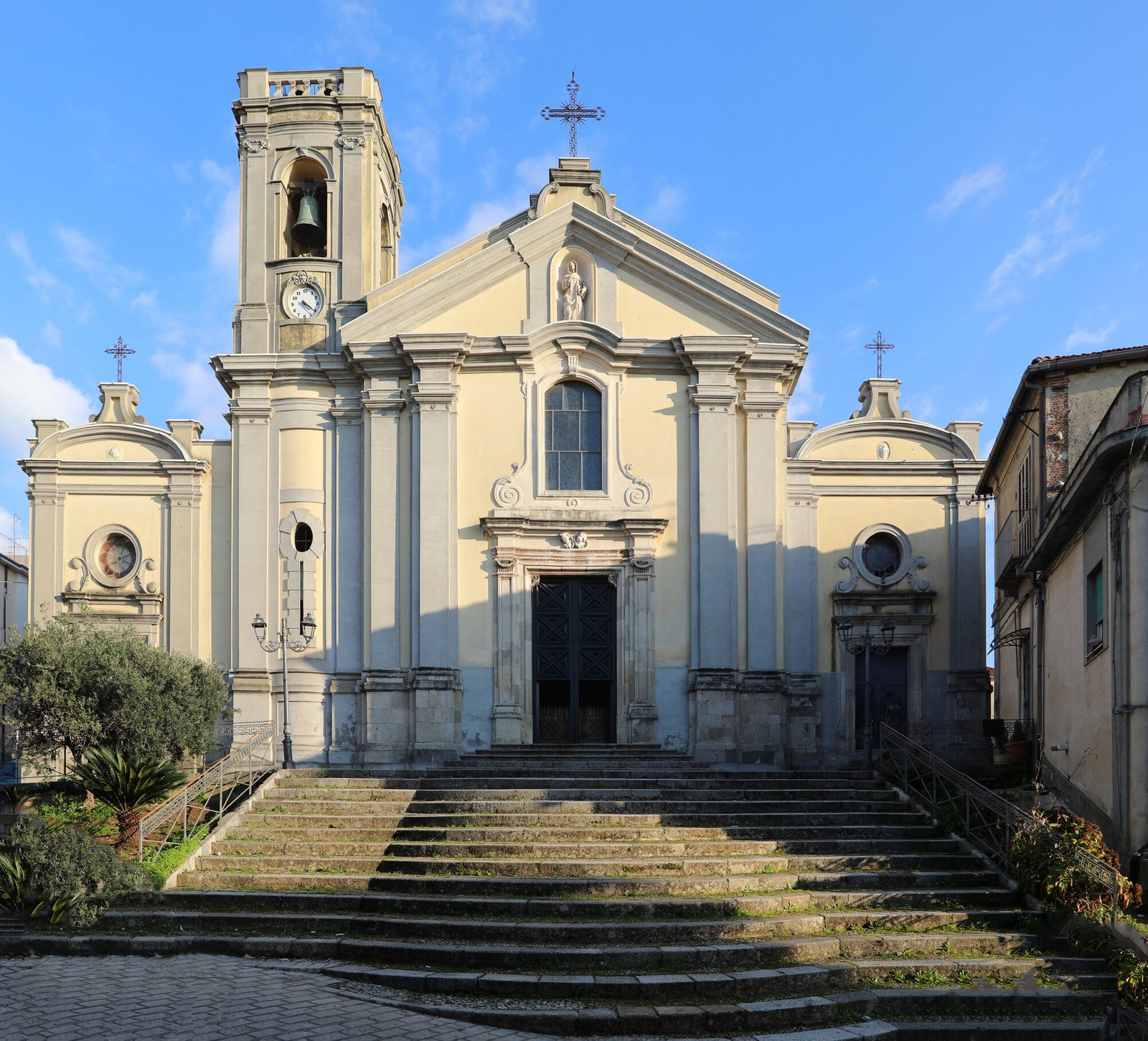 Polistena